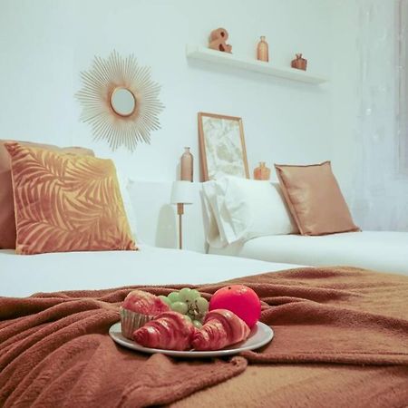 Stay U-Nique Apartments Lluca Barcellona Esterno foto