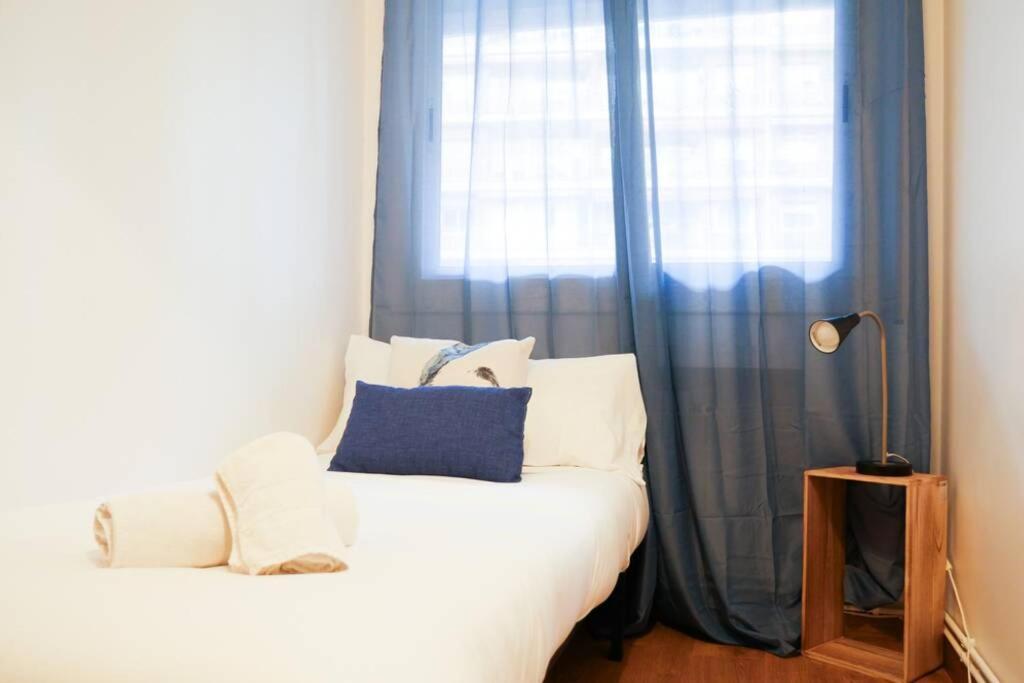 Stay U-Nique Apartments Lluca Barcellona Esterno foto