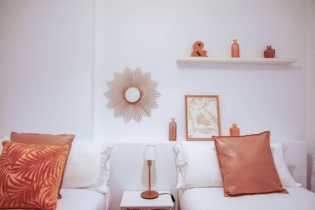 Stay U-Nique Apartments Lluca Barcellona Esterno foto