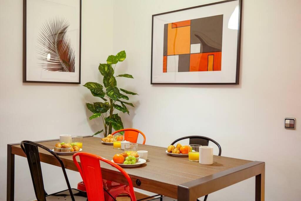 Stay U-Nique Apartments Lluca Barcellona Esterno foto